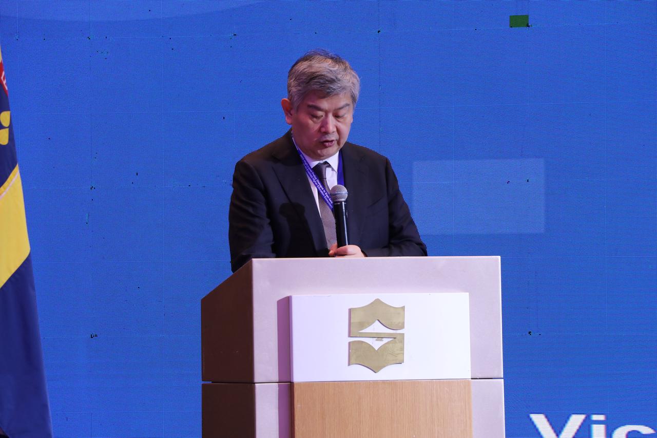 77192354.jpg d156b975-b63e-4ad6-9aa7-f67aadc0f055.jpg