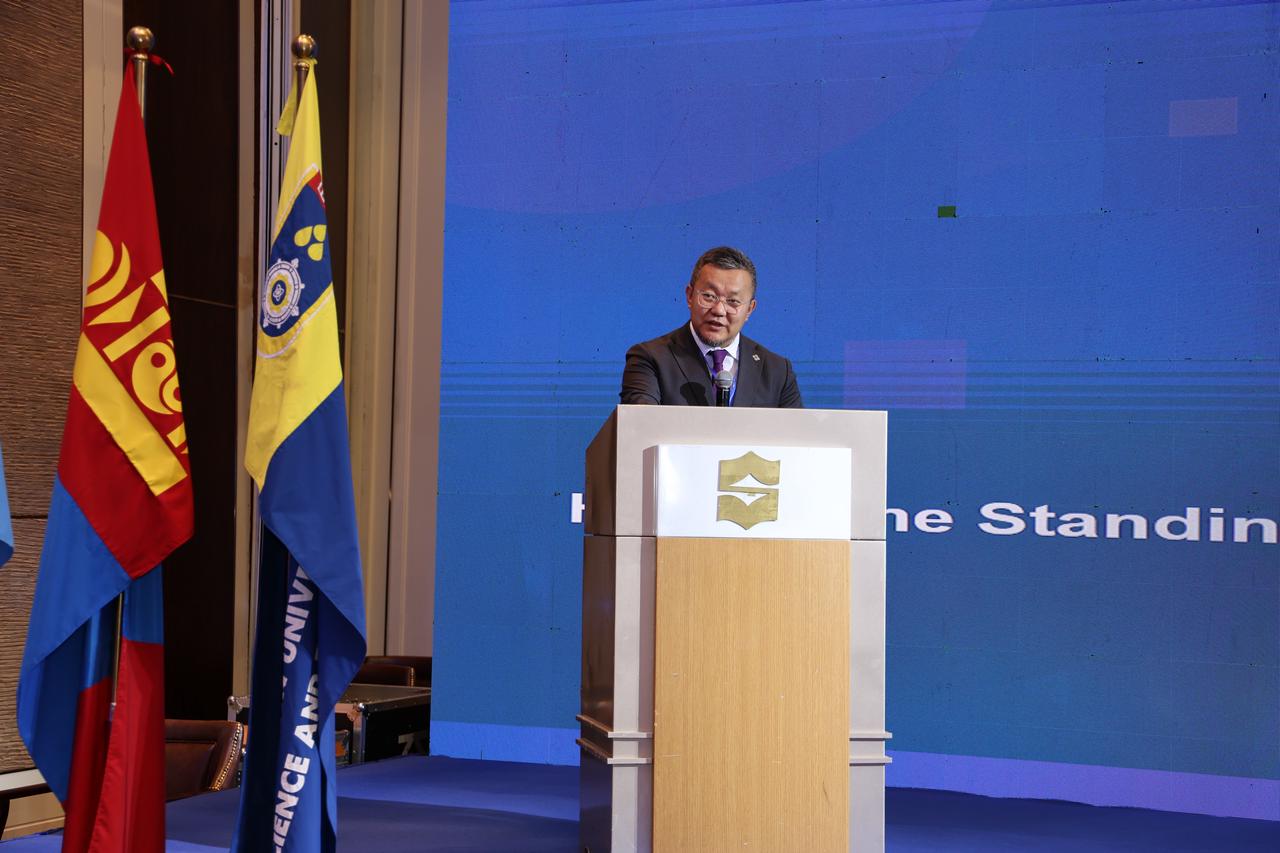 82888717.jpg b65310b1-8070-4799-9713-6e7a80ce55ae.jpg