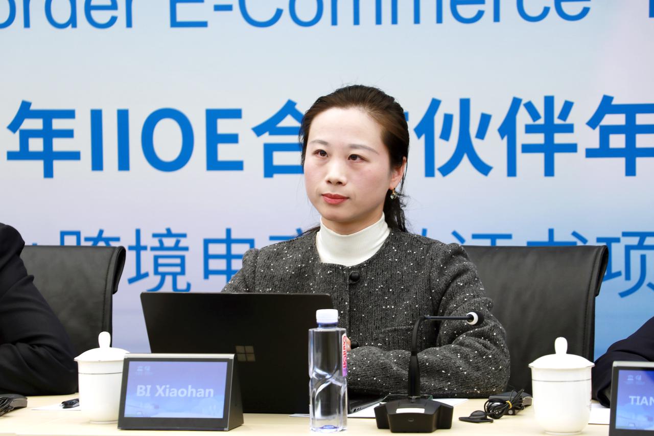 81360422.jpg 82faf164-fda1-49b5-a833-443c7c2c3bdf.jpg